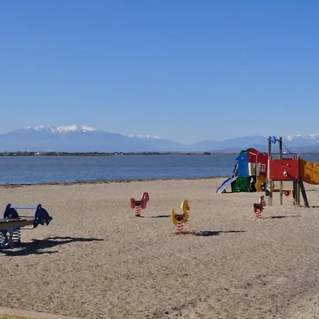 Au Bord De L'eau Mer, Lac, Et Canigou, Climatise, Classe 3 Etoiles ! * Le Barcarès