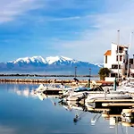 Au Bord De L'eau Mer, Lac, Et Canigou, Climatise, Classe 3 Etoiles ! Apartmán Le Barcarès