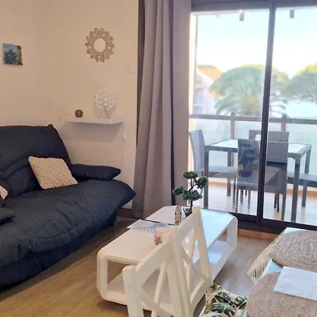 Apartment Climatise Avec Piscine, Magnifique Vue Mer, Et Le Mont Canigou ! *