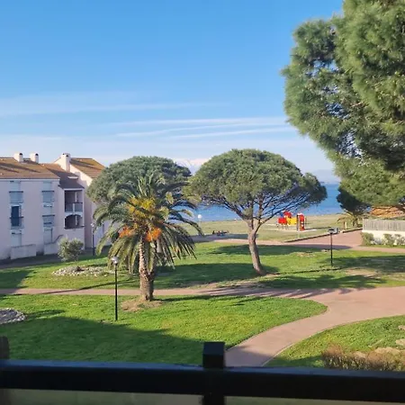 Au Bord De L'eau Mer, Et Canigou A Barcares, Piscine Et Climatisation, Magnifique Vue ! Apartmán *